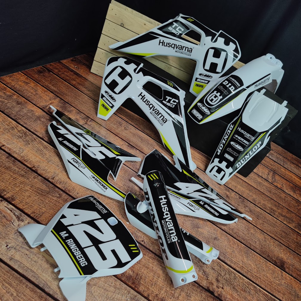 Husqvarna - Plastics with Graphics