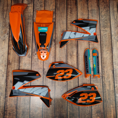 SE1037 - LE - KTM - LC4-SMC - 1999-2005